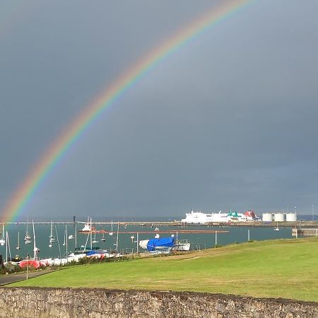 Seashells, Newry, Anglesey - Ideal For The Ferry Crossing To Ireland Villa Holyhead Eksteriør billede